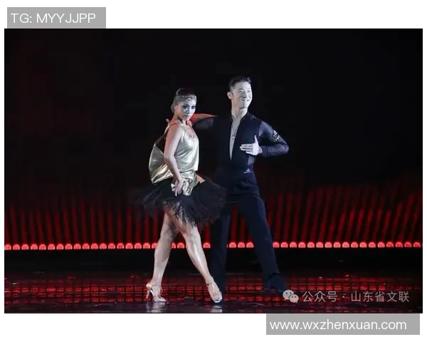 足球场上的优雅舞者哪位明星以轻巧风格著称鲜少身体接触